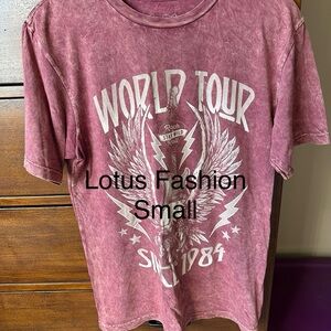 Lotus Fashion Women's Pink Graphic Tee - Short Sleeve